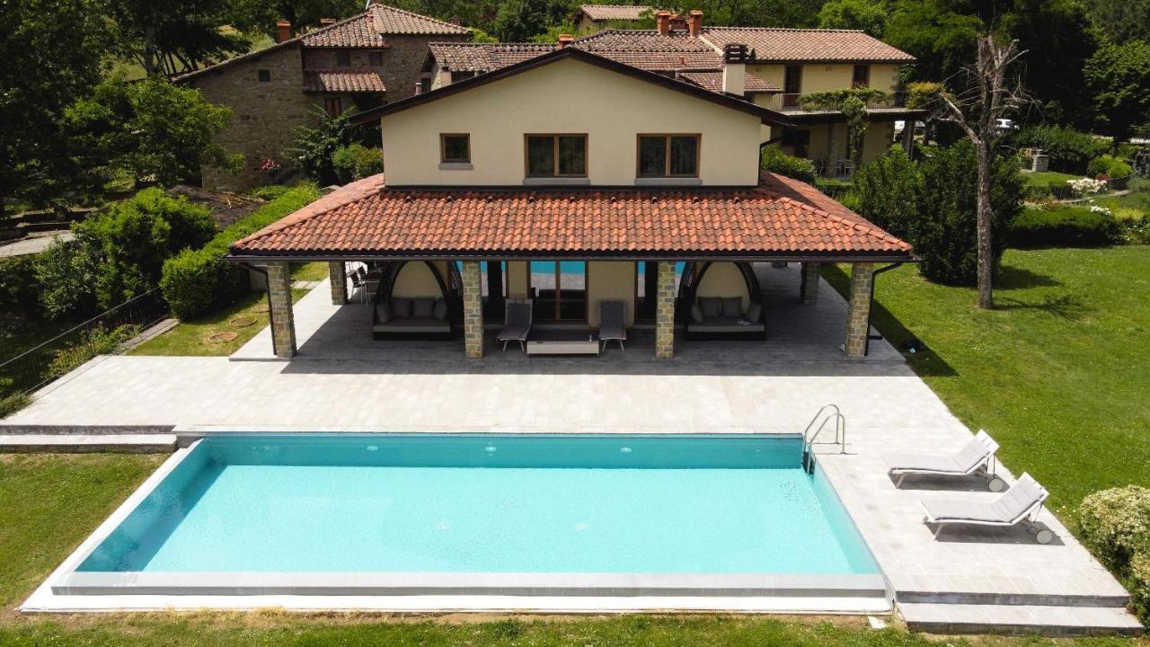 Villa Chimera Poppi Exterior foto
